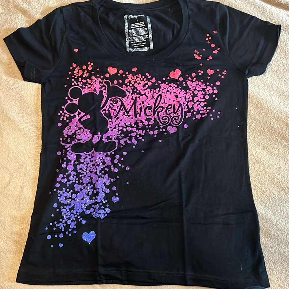 NWOT Disney Mickey T-Shirt